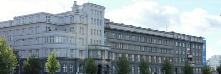 Poliklinika Denisovo nábřeží