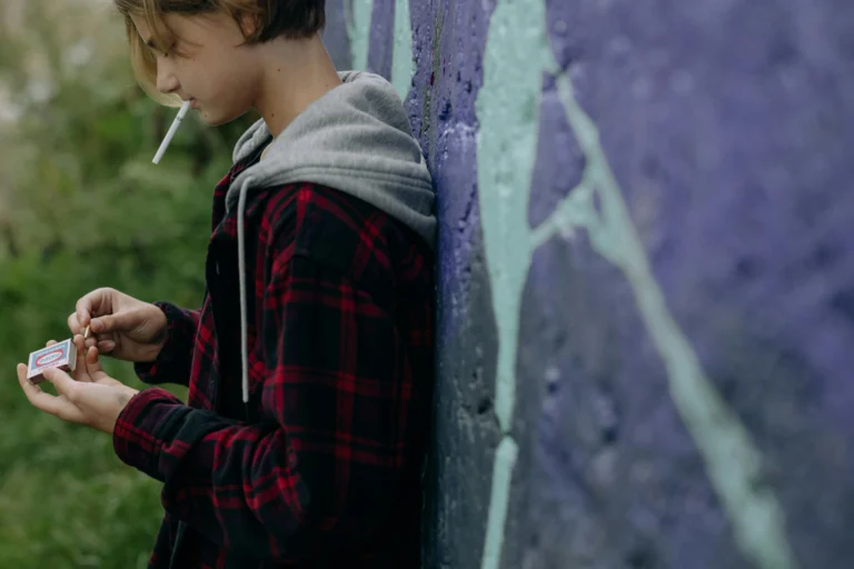 Cigarety